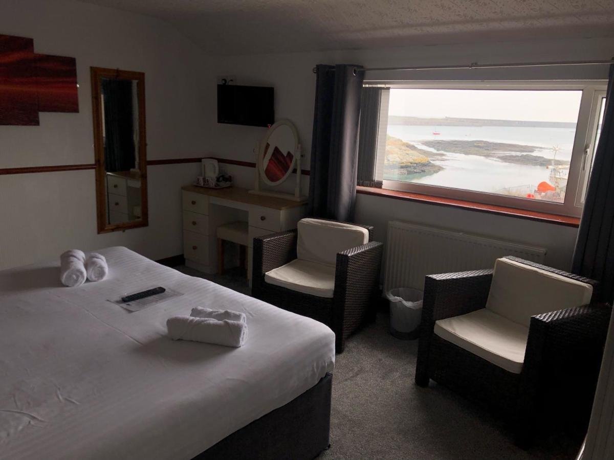 Boathouse Hotel 홀리헤드 외부 사진