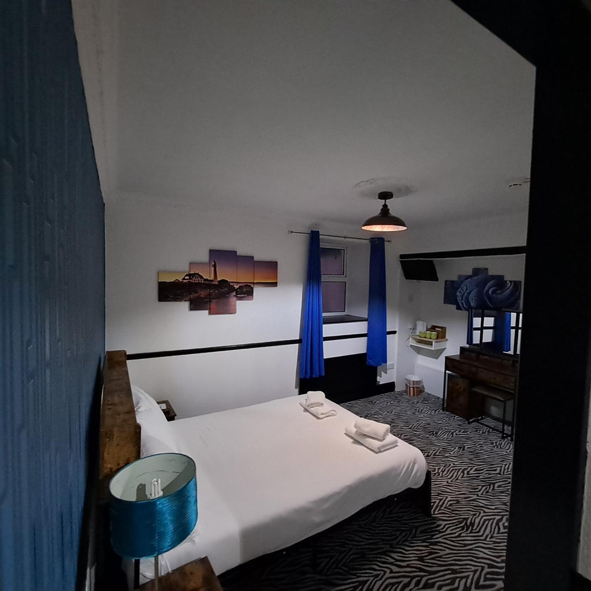 Boathouse Hotel 홀리헤드 외부 사진