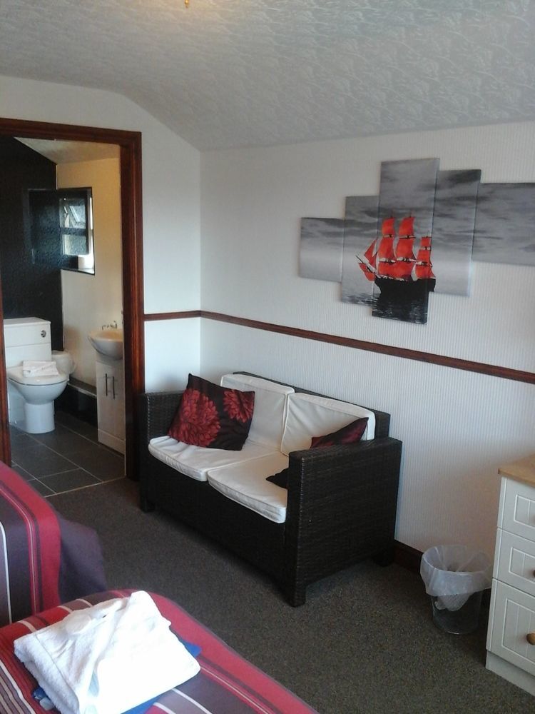 Boathouse Hotel 홀리헤드 외부 사진